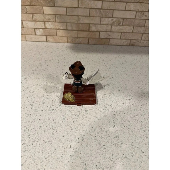 Disney Pirates Of The Caribbean Figurines  bo - Picture 7 of 11